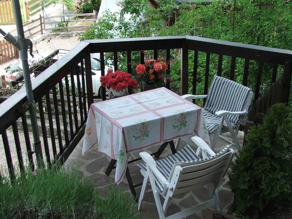 Antica Casa Ortensia Riva del Garda Habitación foto