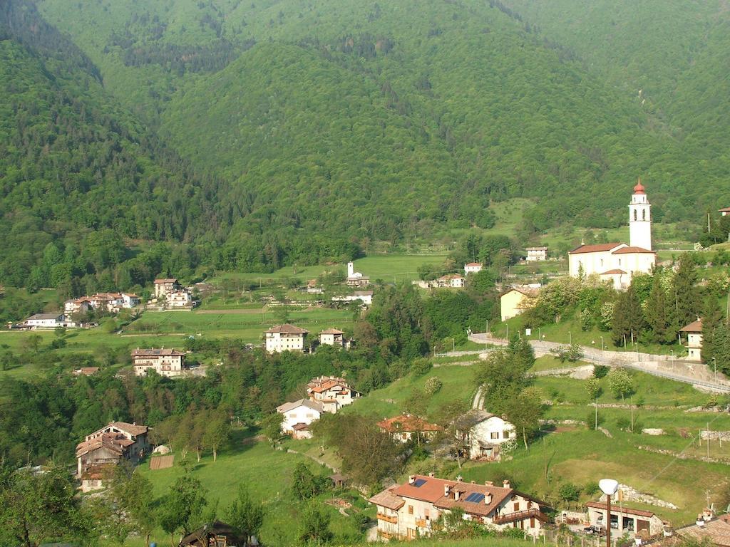 Antica Casa Ortensia Riva del Garda Habitación foto