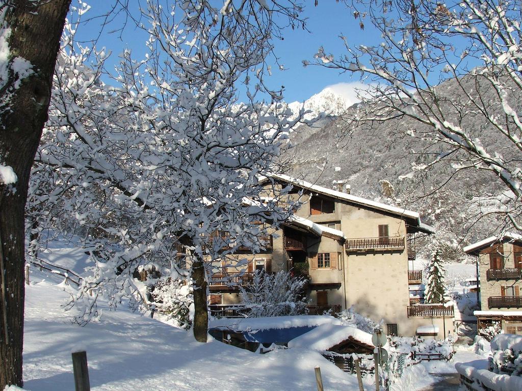 Antica Casa Ortensia Riva del Garda Habitación foto