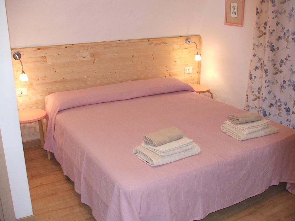 Antica Casa Ortensia Riva del Garda Exterior foto